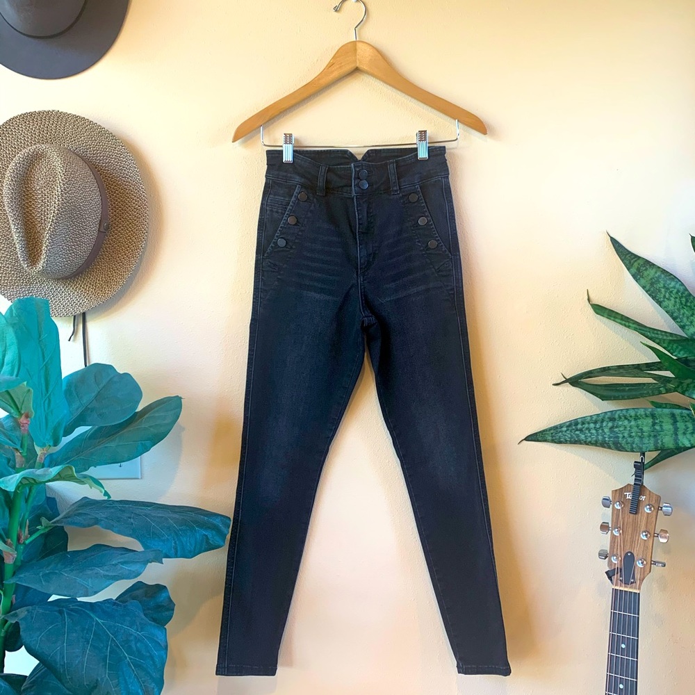 Joe’s “The Georgia” Super High Rise Skinny Jean